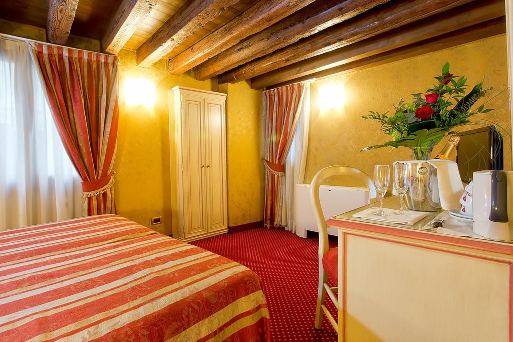 Chambre Double Supérieure